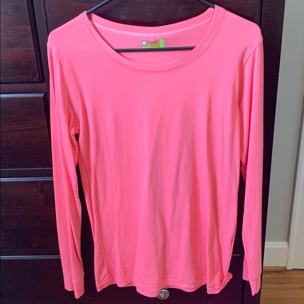 Long sleeve pink shirt